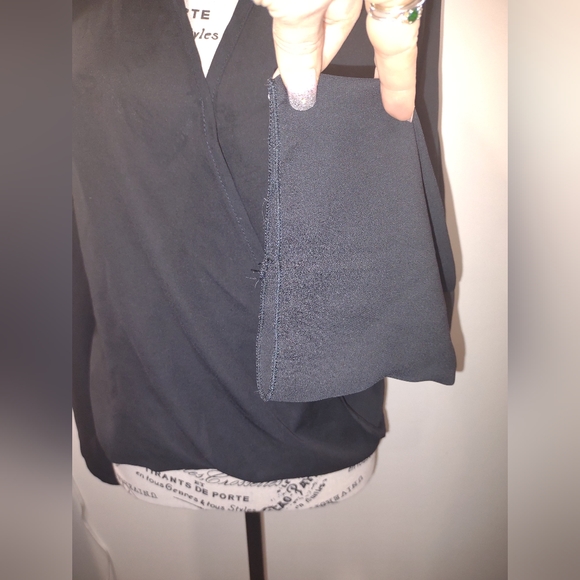 Black blouse, Small - Picture 6 of 8